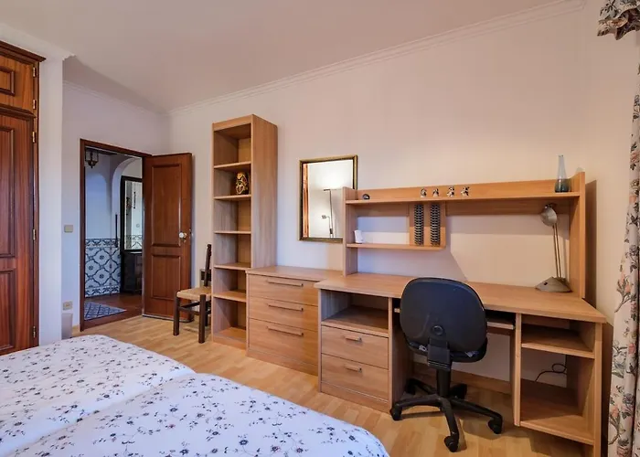 Apartment 3 Brd Retreat